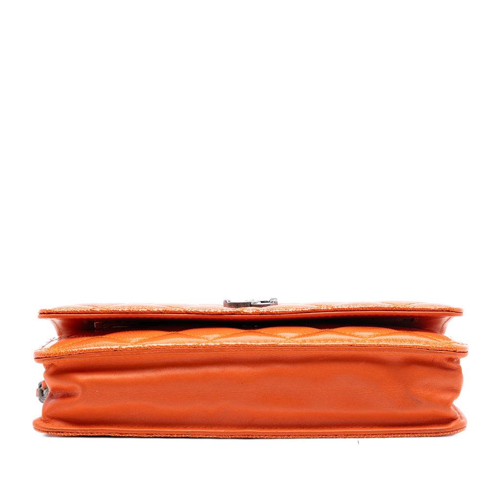 Wallet on Chain Quilted Caviar