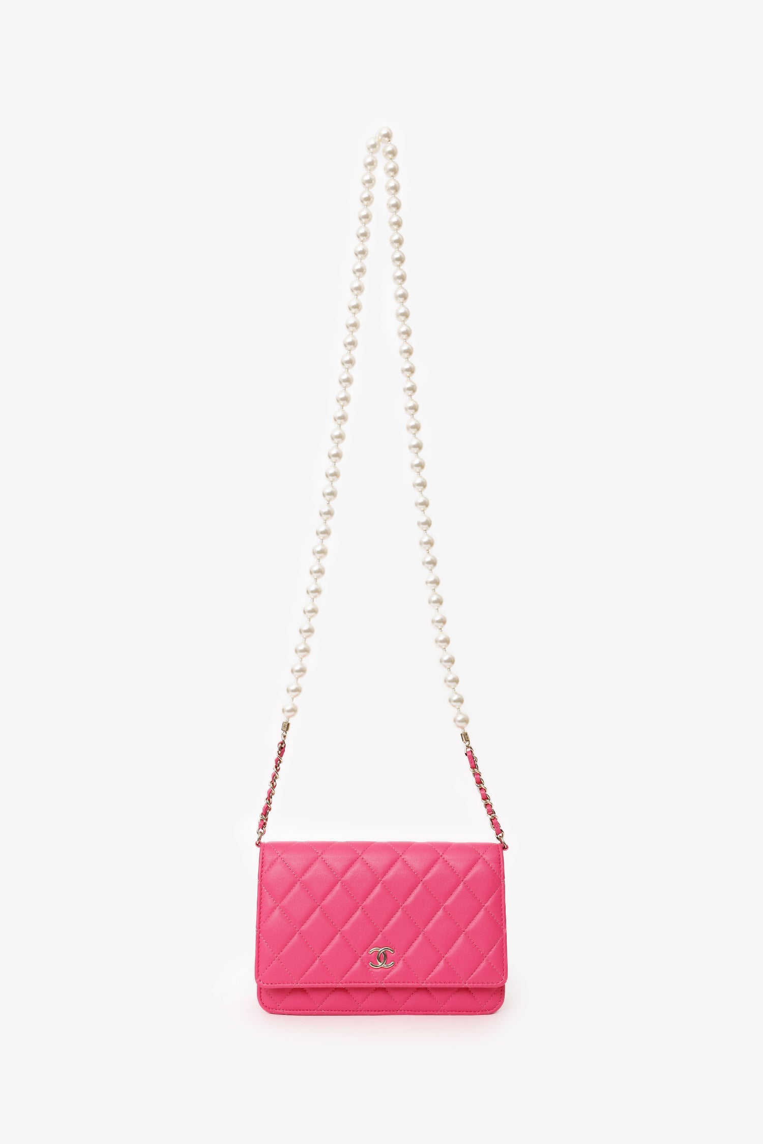 Pre-Loved Chanel™ 22P Pink Quilted Lambskin Pearl Wallet on Chain