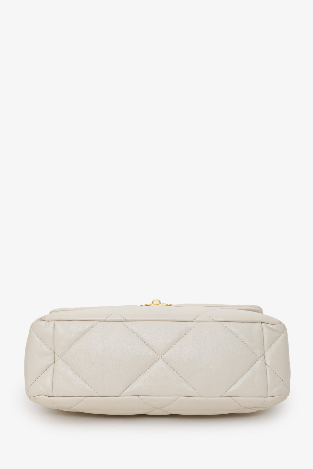 Pre-Loved Chanel™ 2020 Beige Lambskin Medium 19 Flap Bag