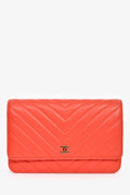 Pre-Loved Chanel™ 2016-17 Red Lambskin Chevron Quilted "Trendy" Wallet on Chain