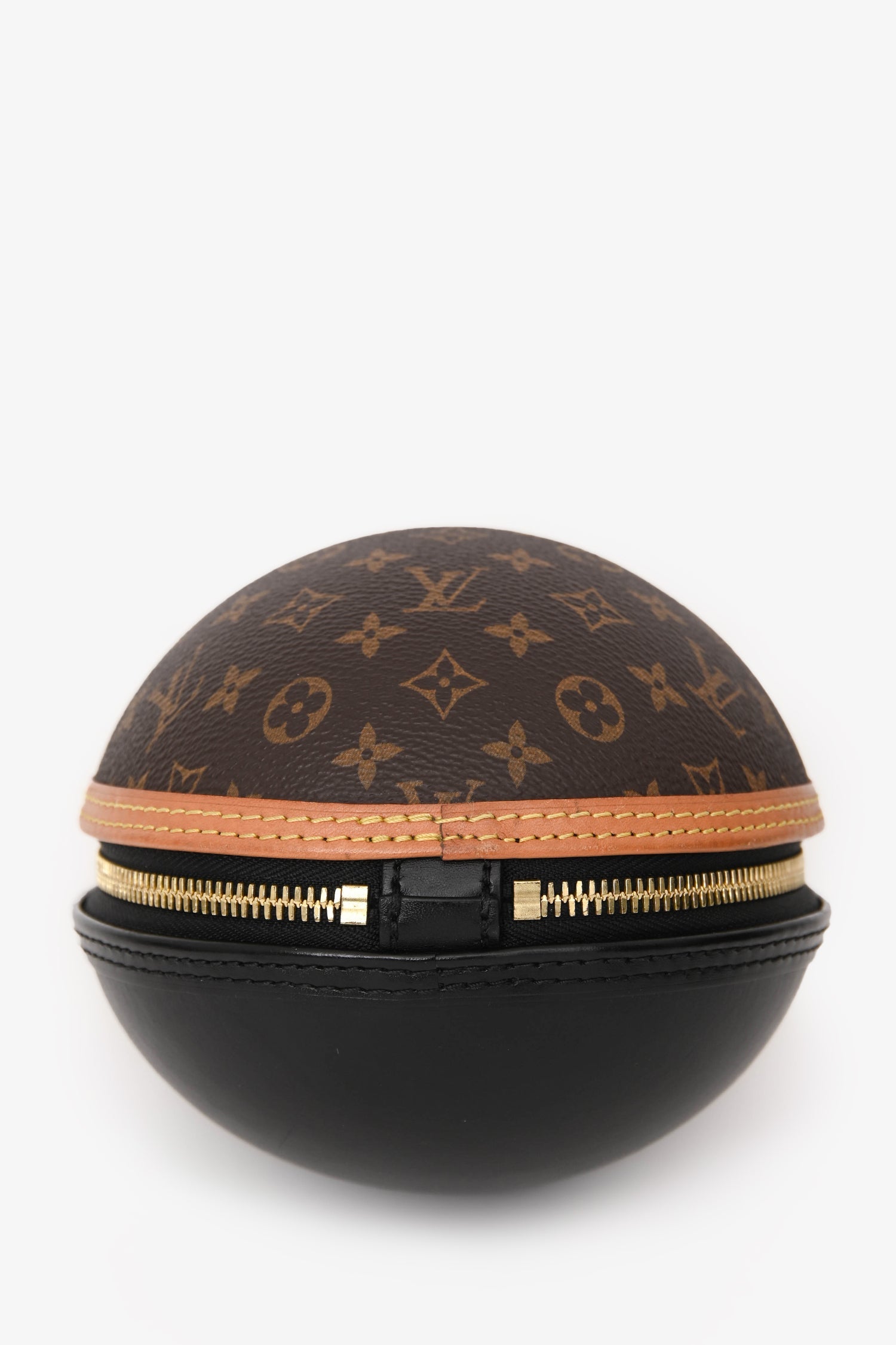 Louis Vuitton 2019 Brown Monogram Egg Top Handle With Strap