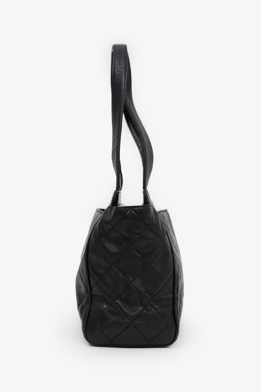 Pre-Loved Chanel™ 1996-97 Black Quilted Lambskin CC Mini Shopper Tote
