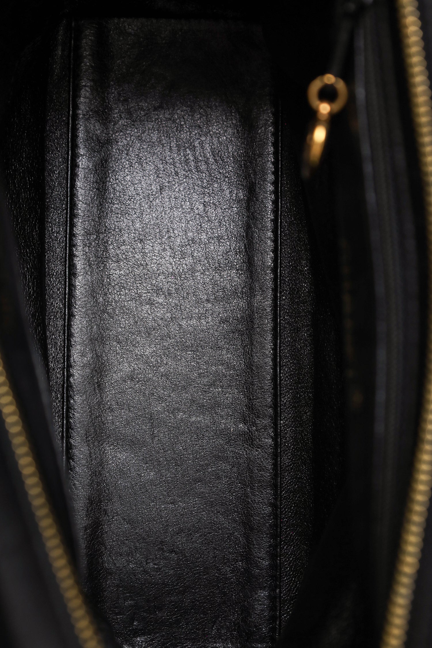 Pre-Loved Chanel™ 1996-97 Black Quilted Lambskin CC Mini Shopper Tote