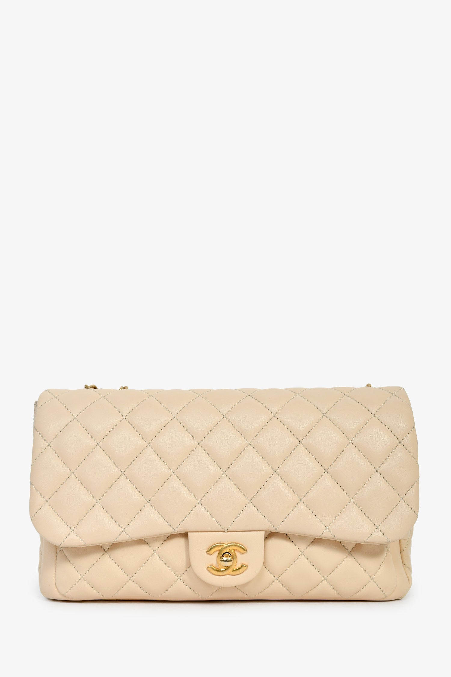 Pre-Loved Chanel™ 2013-14 Vanilla Beige Lambskin Quilted Flap Chain Shoulder Bag