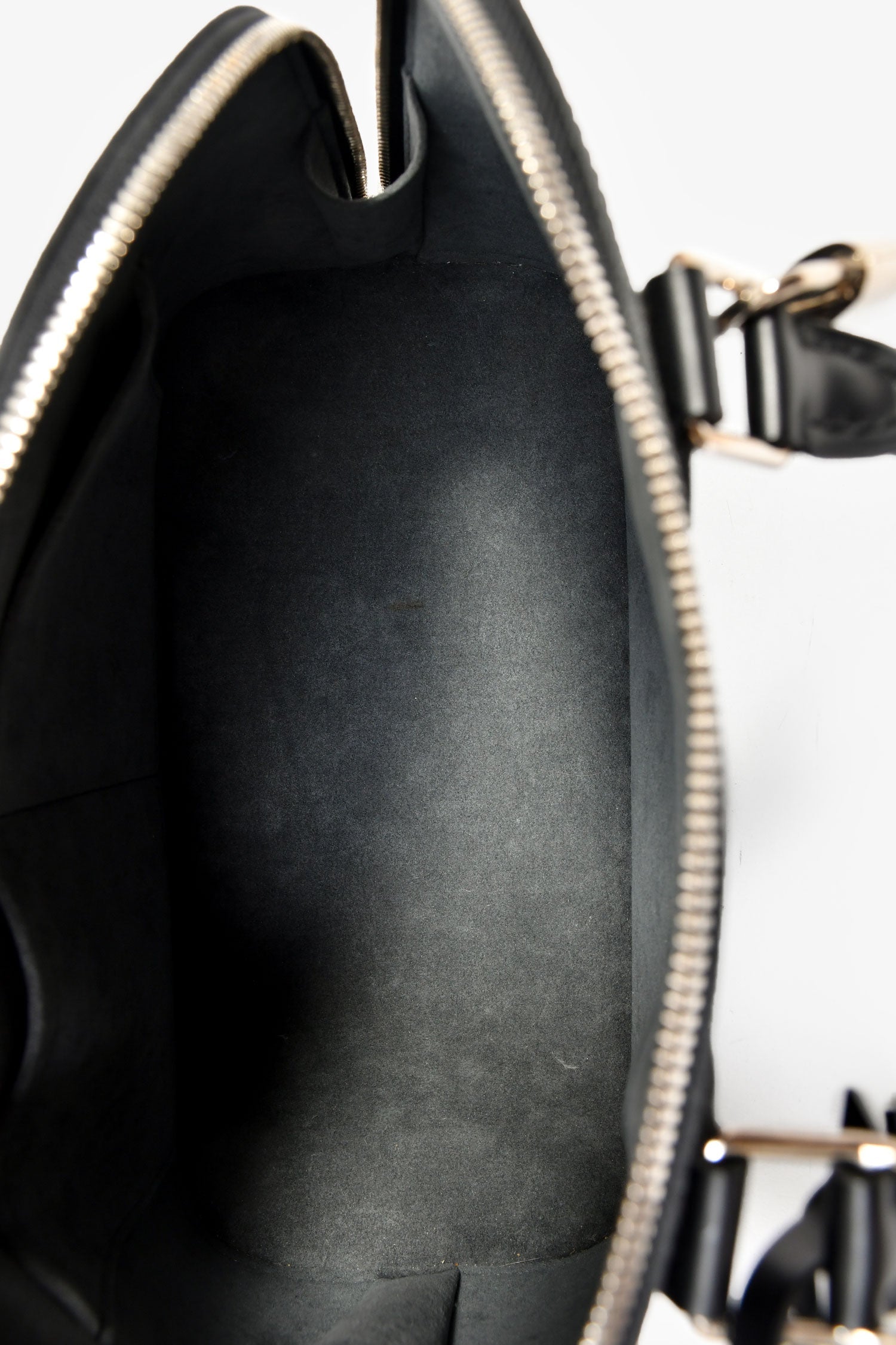 Louis Vuitton 2012 Black Epi Leather Alma PM Top Handle