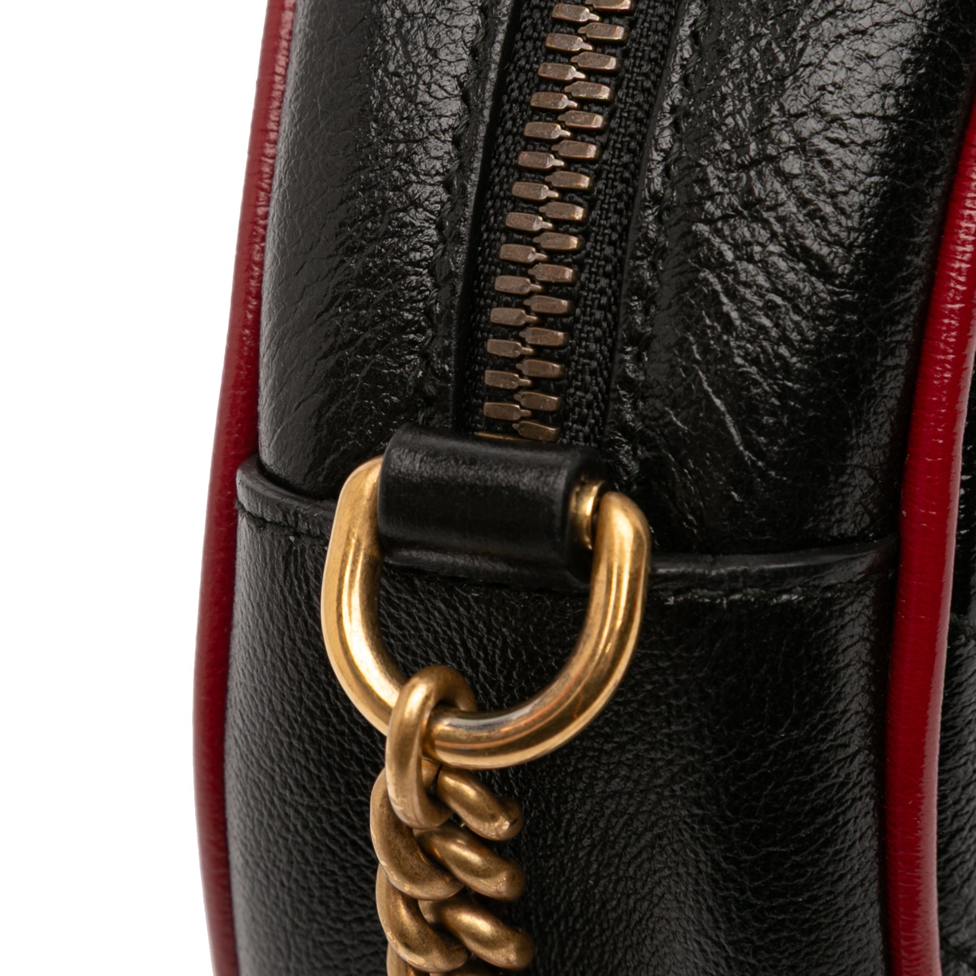 GG Marmont Round Shoulder Bag Diagonal Quilted Leather Mini