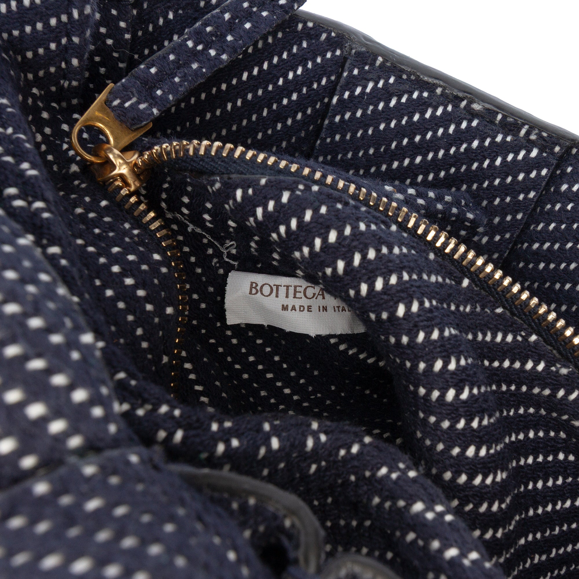 Cassette Crossbody Bag Padded Maxi Intrecciato Denim