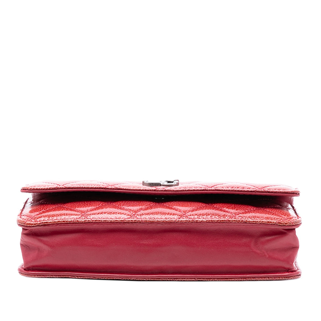 Wallet on Chain Quilted Caviar
