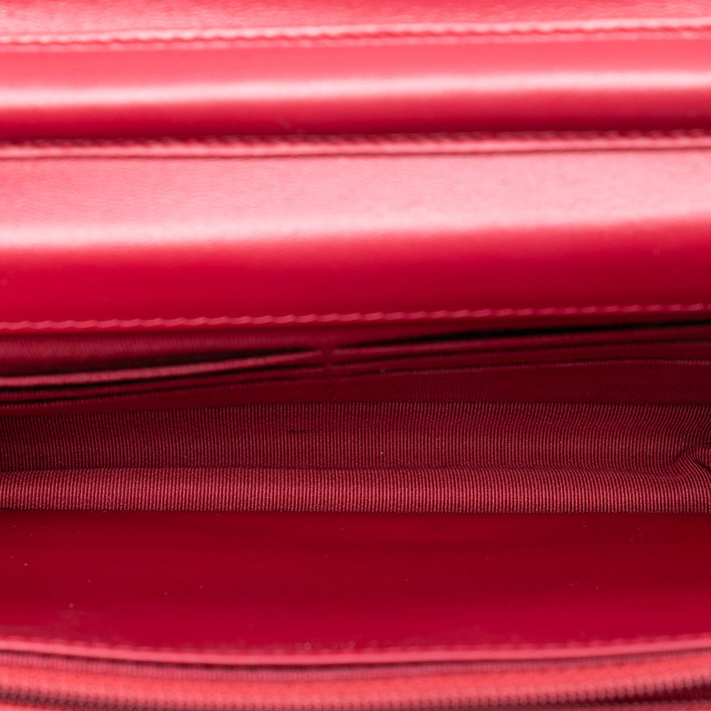 Wallet on Chain Quilted Caviar