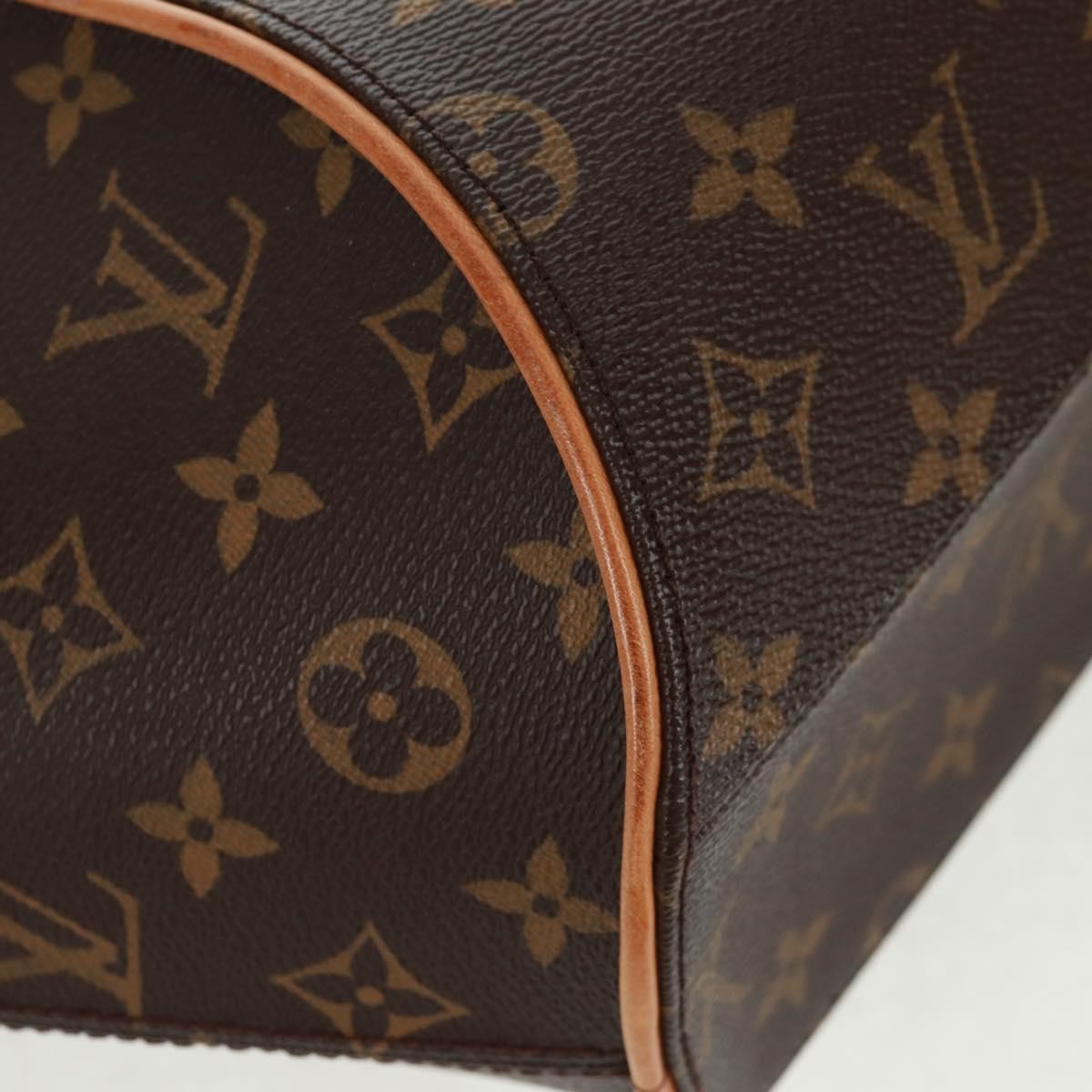 Louis Vuitton Ellipse Bag Monogram Canvas Brown Canvas Handbag (Pre-Owned)