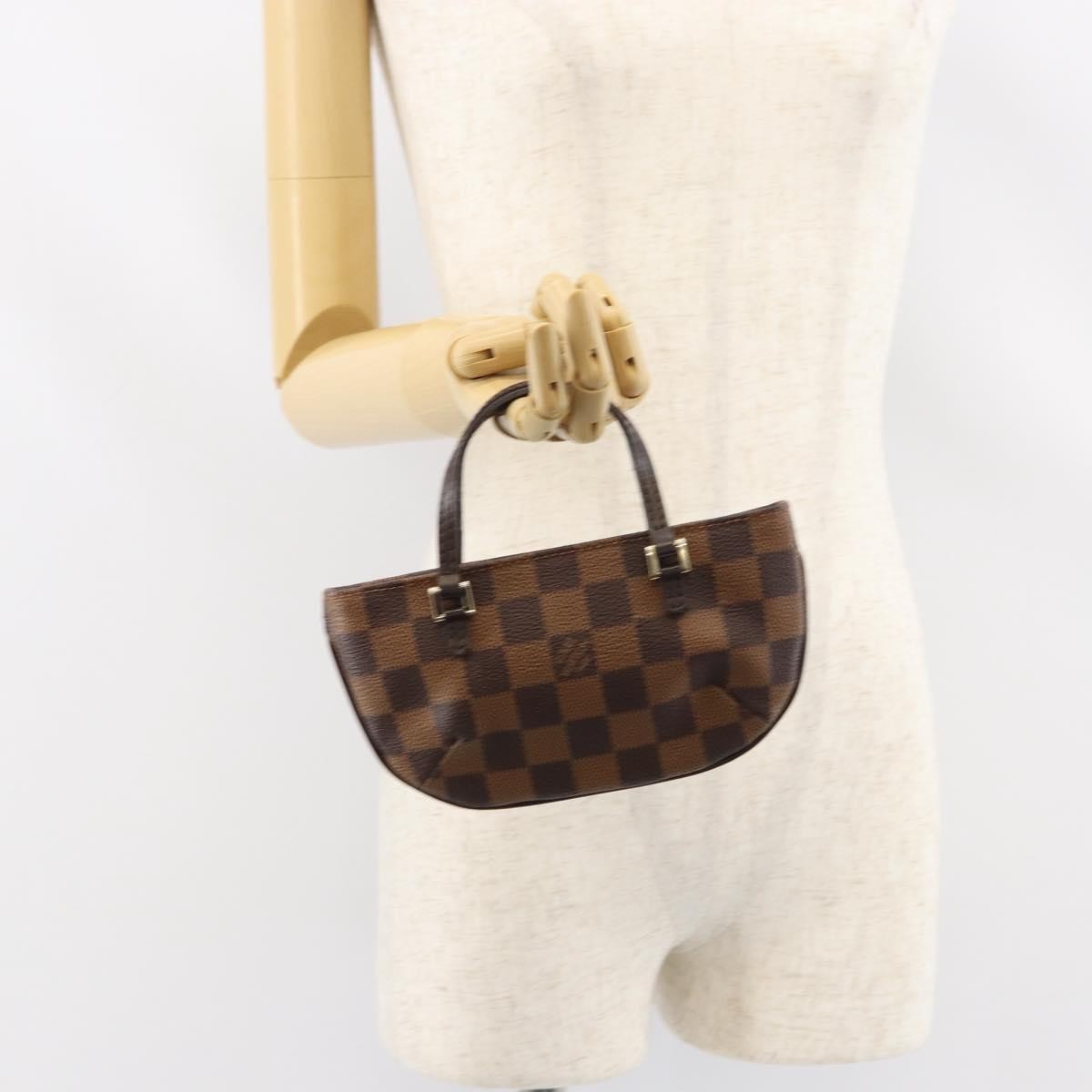 Louis Vuitton Manosque Pochette Damier Brown Canvas Clutche & Pouche Bag (Pre-Owned)