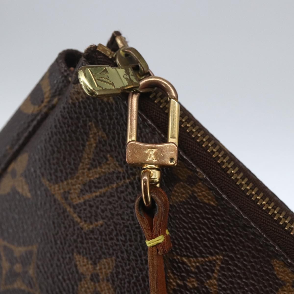 Louis Vuitton Pochette Accessoires Nm Monogram Canvas Brown Canvas Clutche & Pouche Bag (Pre-Owned)