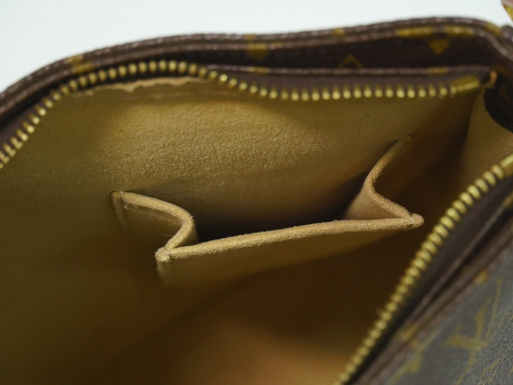 Louis Vuitton Monogram Looping Handbag Monogram Canvas Brown Canvas Shoulder Bag Bag (Pre-Owned)