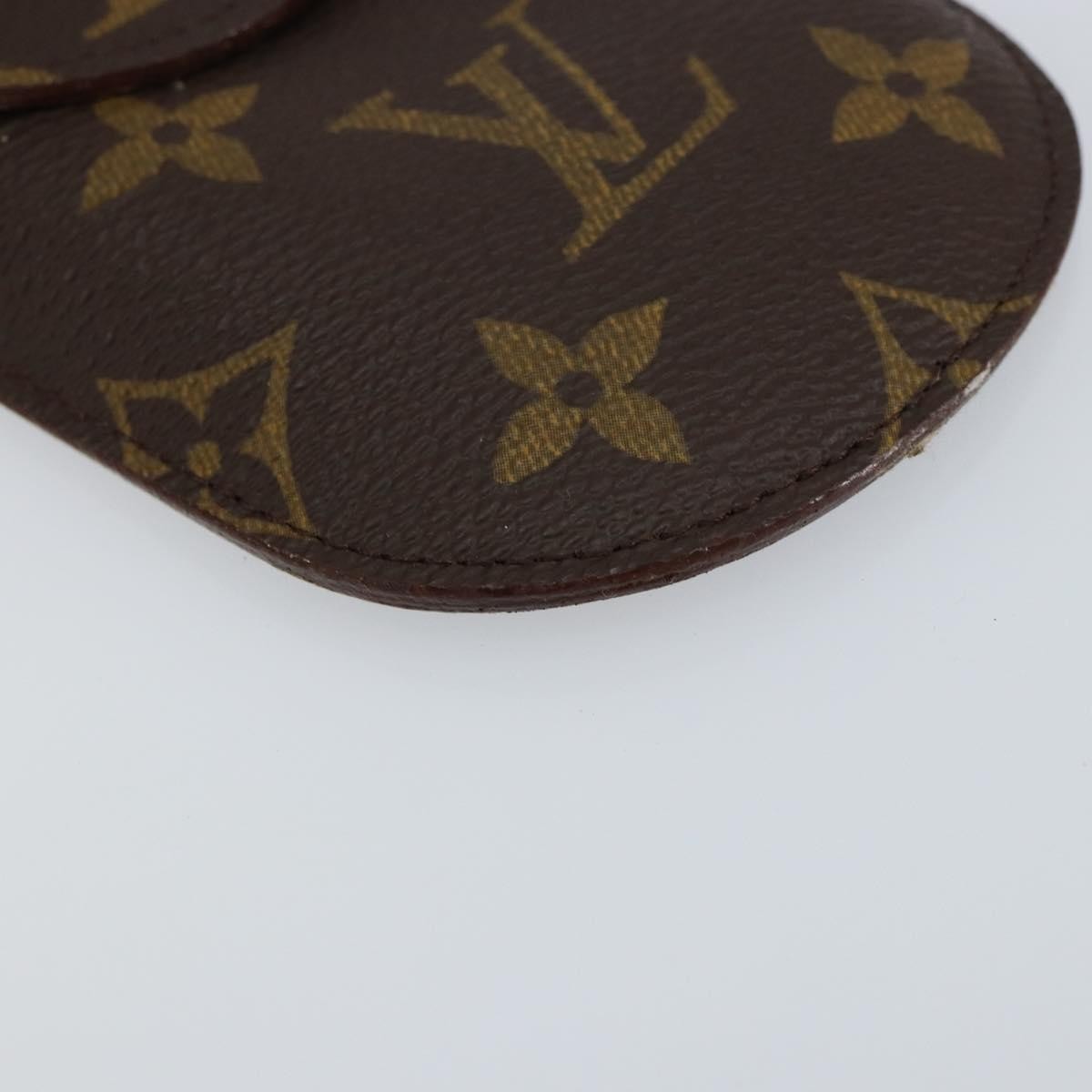 Louis Vuitton Etui À Lunette Canvas Brown Canvas Card Holders Accessory (Pre-Owned)
