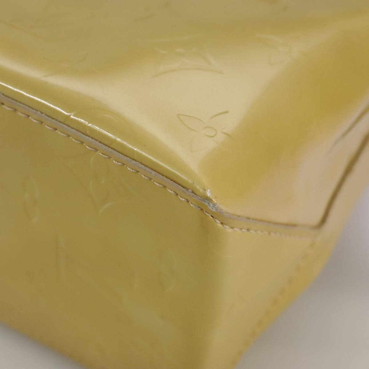 Louis Vuitton Reade Handbag Monogram Vernis Beige Patent_Leather Handbag (Pre-Owned)