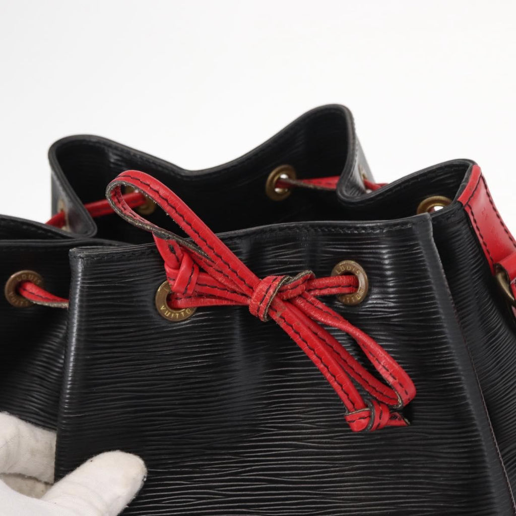 Louis Vuitton Bicolor Noe Handbag Epi Leather Black Leather Shoulder Bag Bag (Pre-Owned)