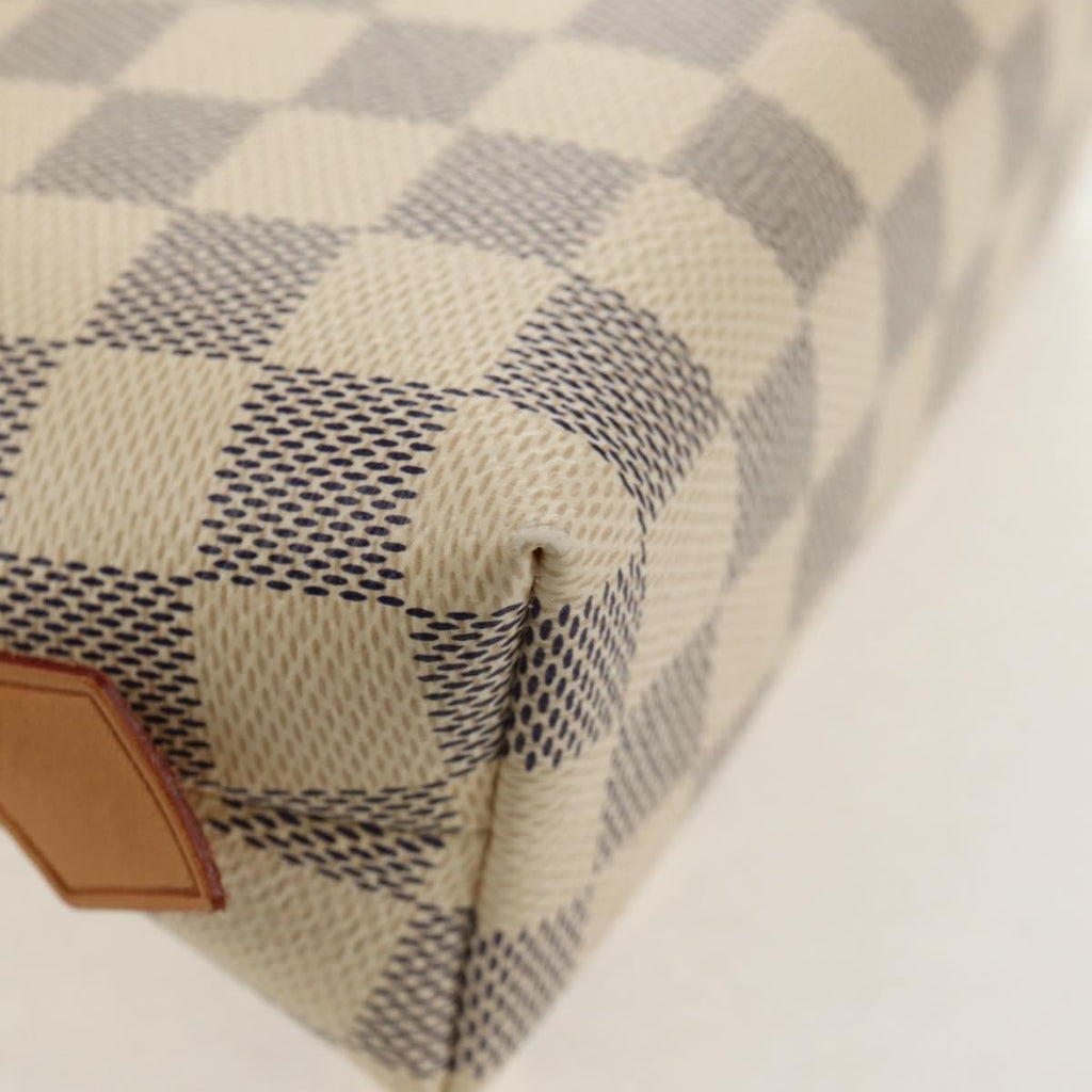 Louis Vuitton Cosmetic Pouch Damier Beige Canvas Clutche & Pouche Bag (Pre-Owned)