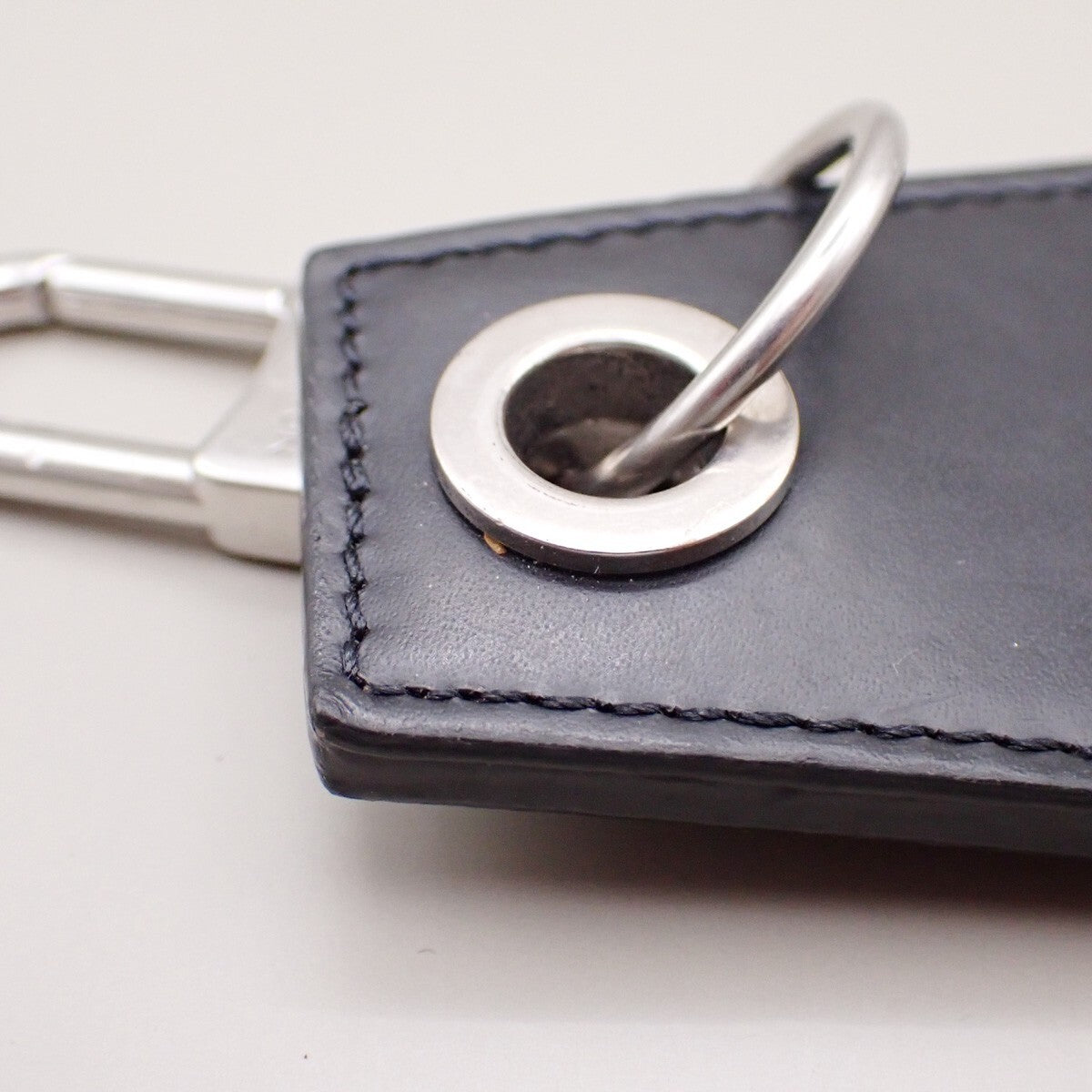 Louis Vuitton Enchappe Key Holder Monogram Eclipse Canvas Black Leather Charms And Keychains Accessory (Pre-Owned)
