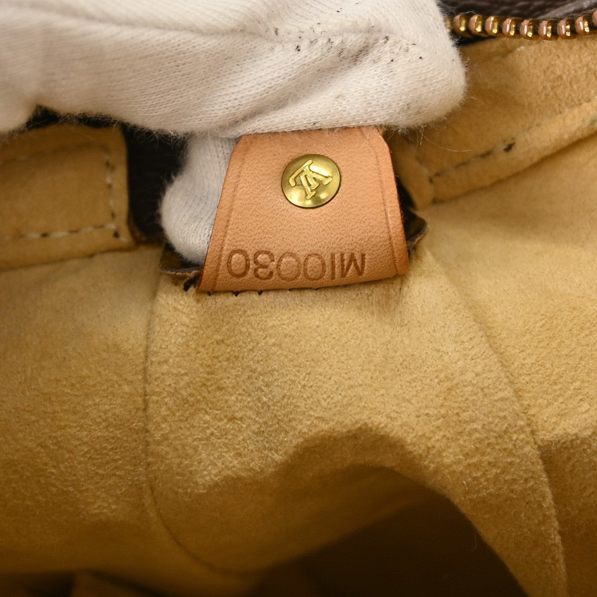 Louis Vuitton Monogram Looping Handbag Monogram Canvas Brown Canvas Shoulder Bag Bag (Pre-Owned)