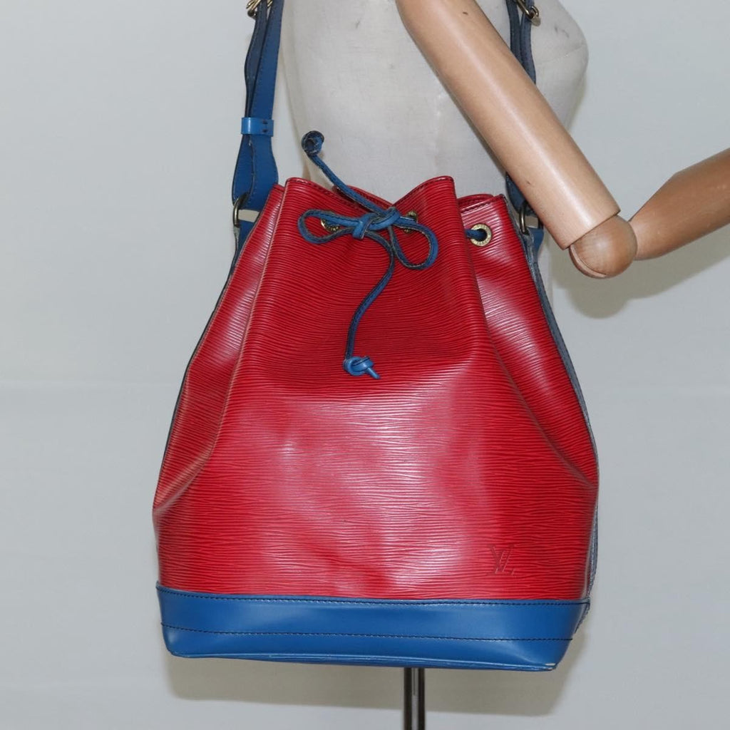 Louis Vuitton Bicolor Noe Handbag Epi Leather Red Leather Bag (Pre-Owned)