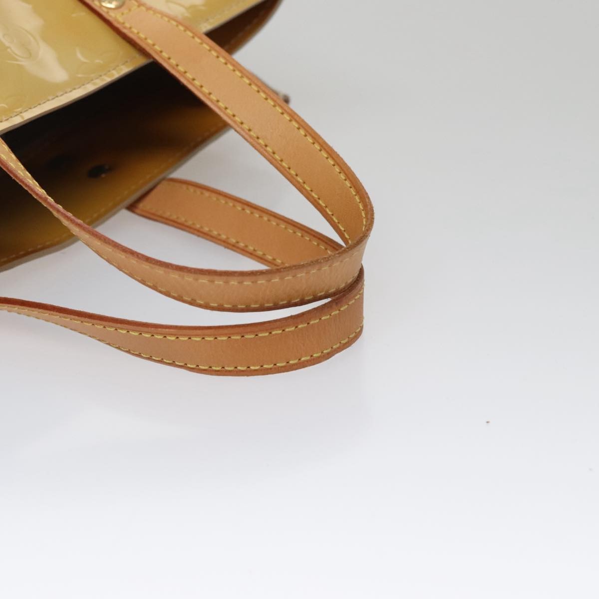 Louis Vuitton Reade Handbag Monogram Vernis Beige Patent_Leather Handbag (Pre-Owned)