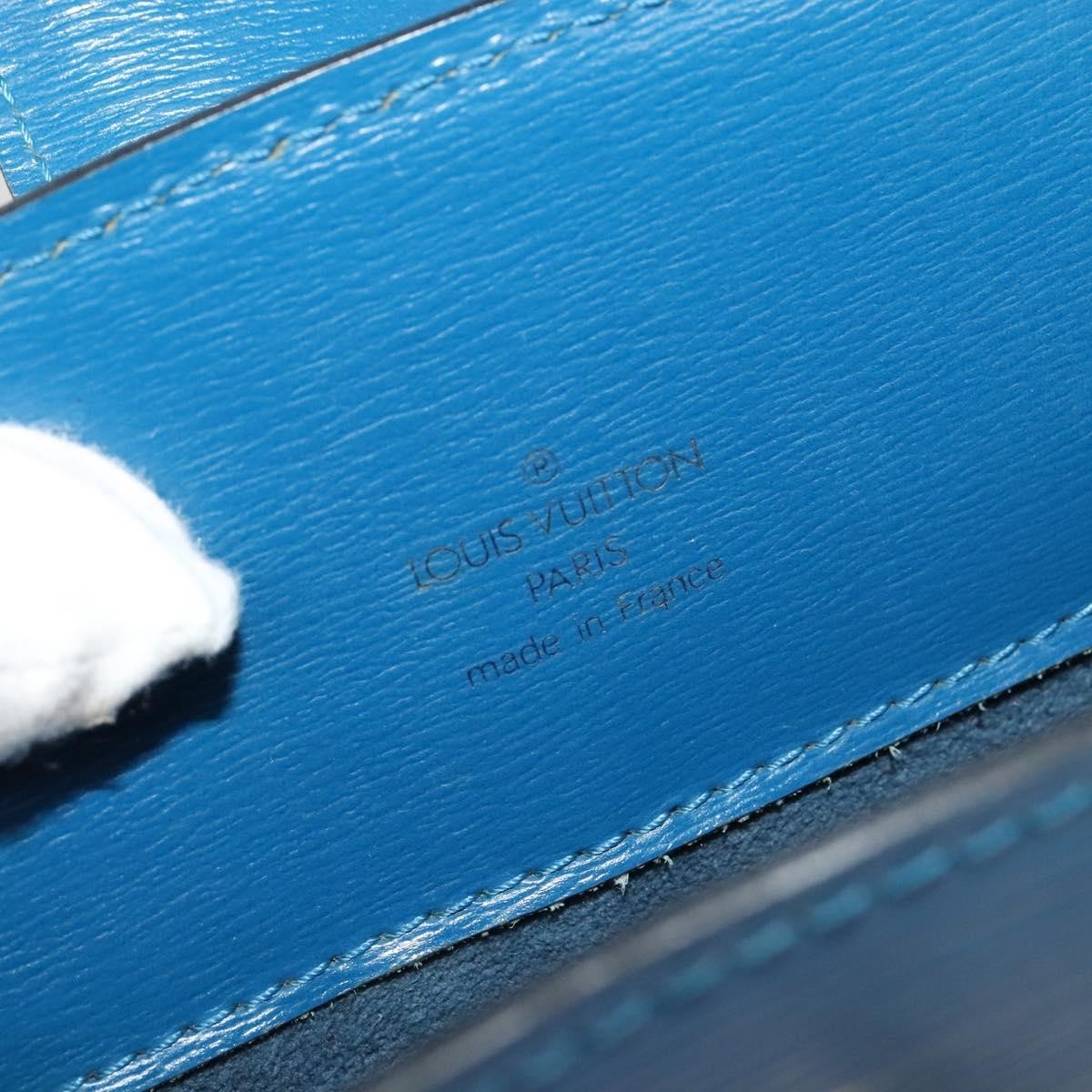 Louis Vuitton Cluny Shoulder Bag Epi Leather Blue Leather Shoulder Bag Bag (Pre-Owned)