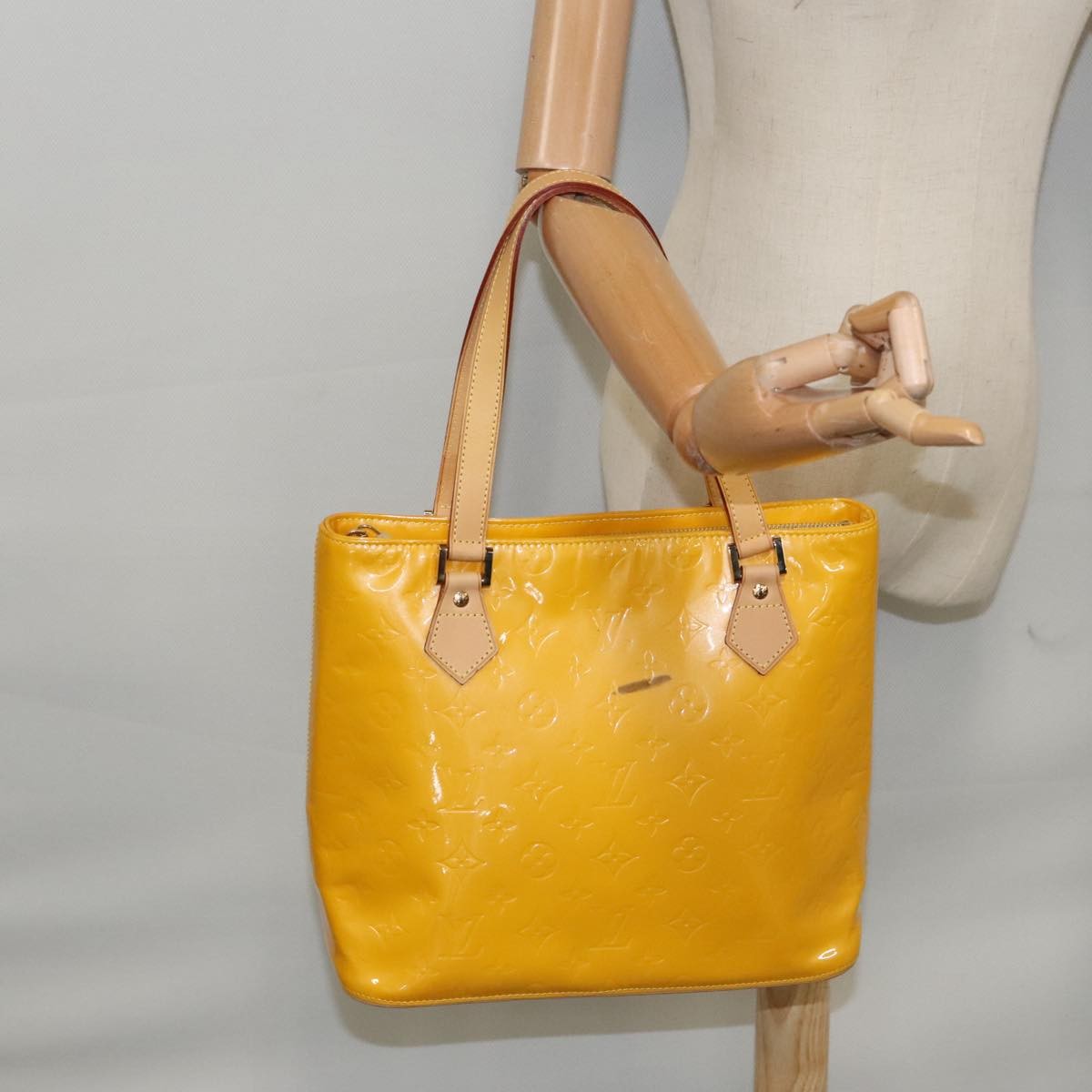 Louis Vuitton Houston Handbag Monogram Vernis Yellow Patent_Leather Bag (Pre-Owned)