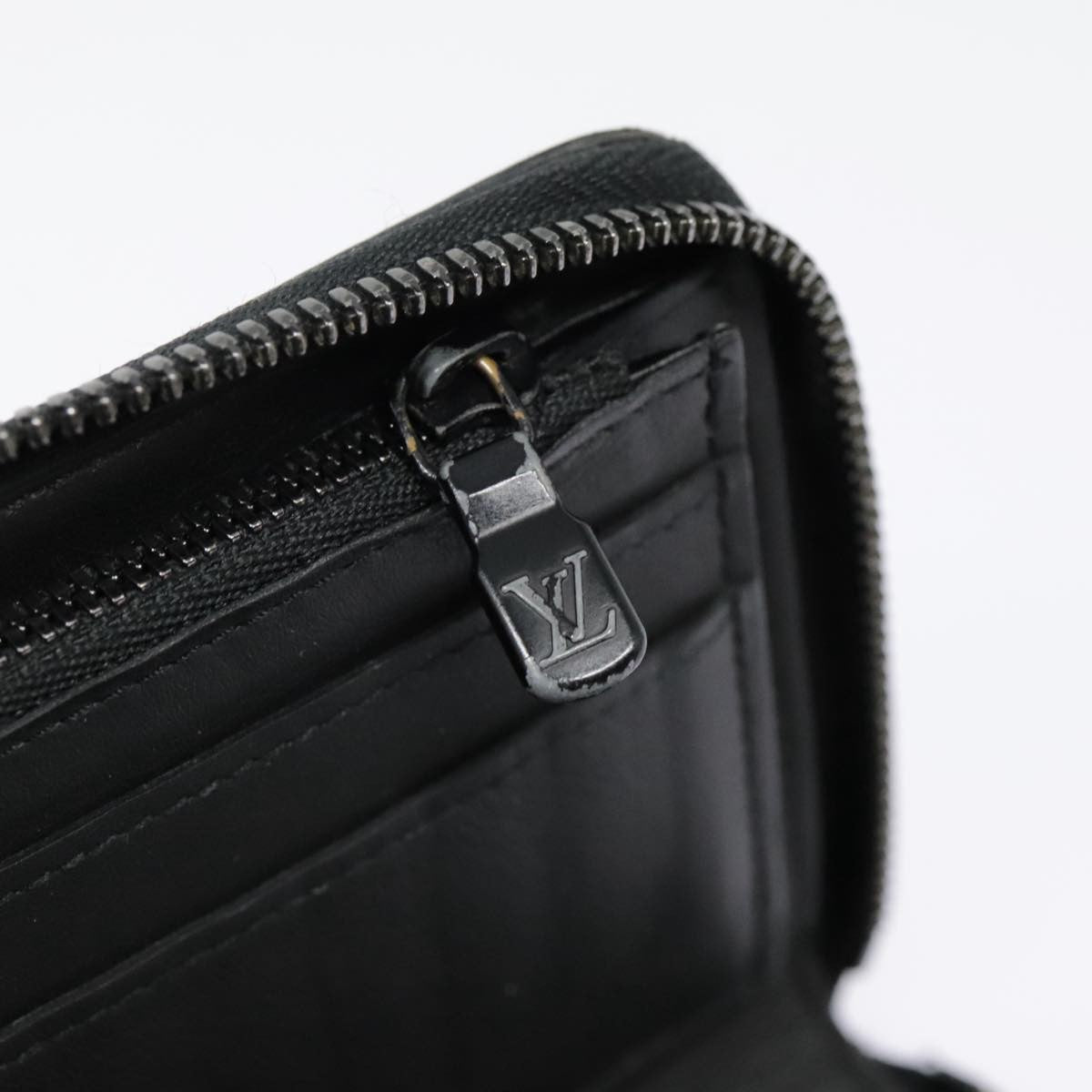 Louis Vuitton Zippy Wallet Vertical Monogram Shadow Leather Black Leather Wallets Accessory (Pre-Owned)