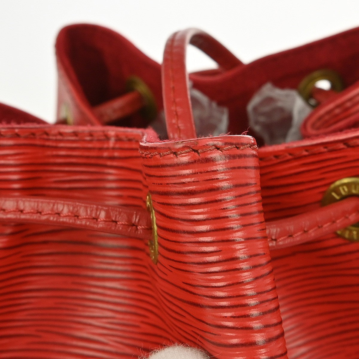 Louis Vuitton Petit Noe Handbag Epi Leather Red Leather Shoulder Bag Bag (Pre-Owned)