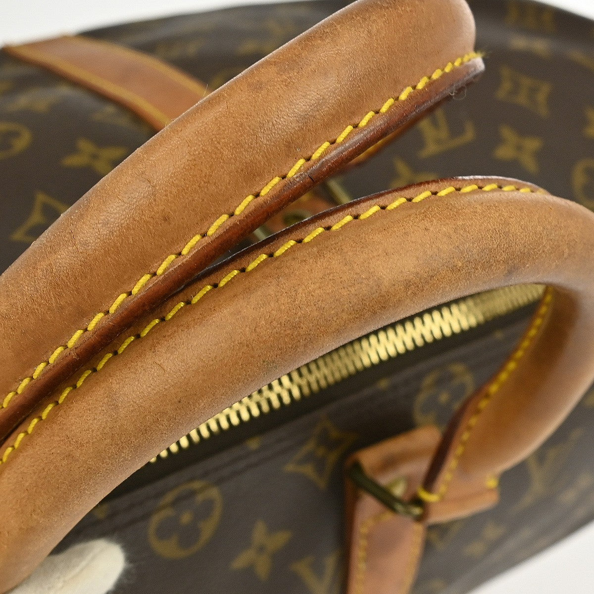 Louis Vuitton Keepall Bandouliere Bag Monogram Canvas Brown Canvas Travel Bag Bag (Pre-Owned)