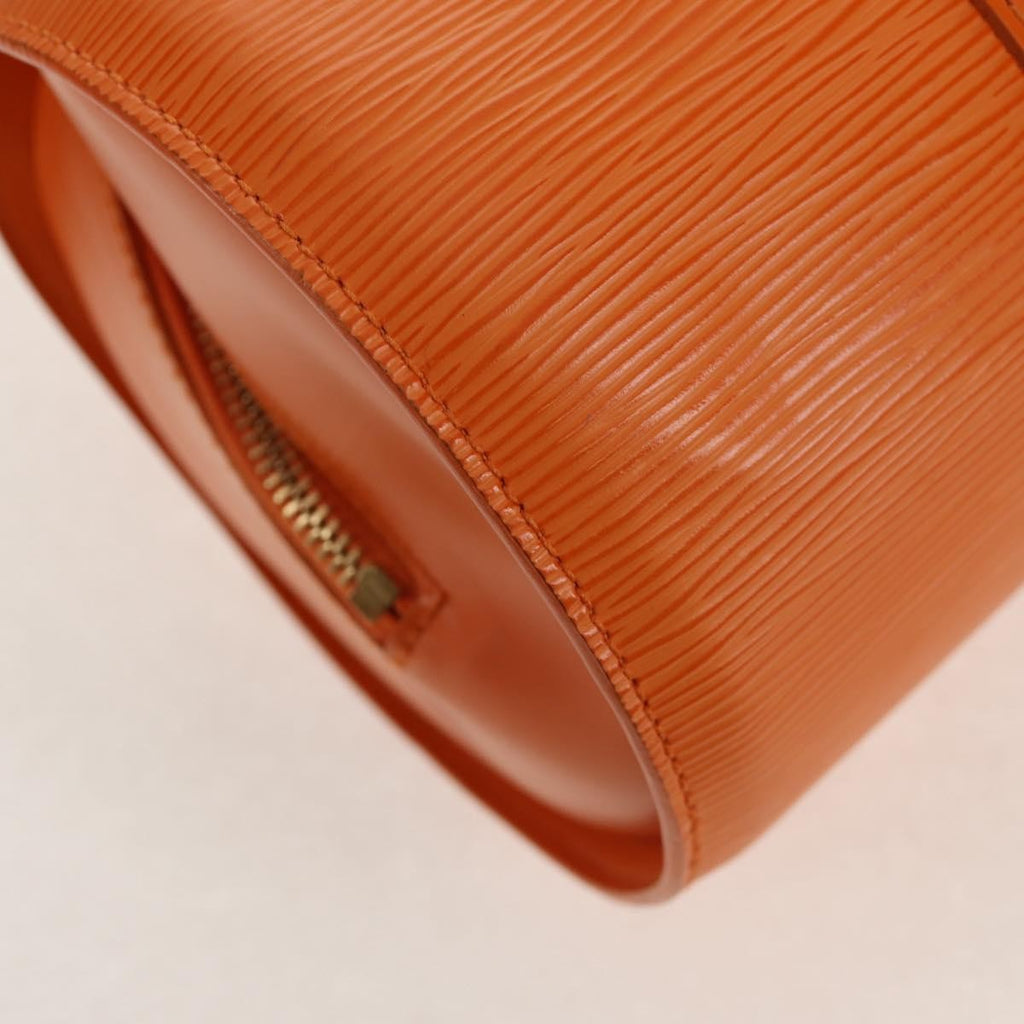 Louis Vuitton Soufflot Handbag Epi Leather Orange Leather Handbag (Pre-Owned)