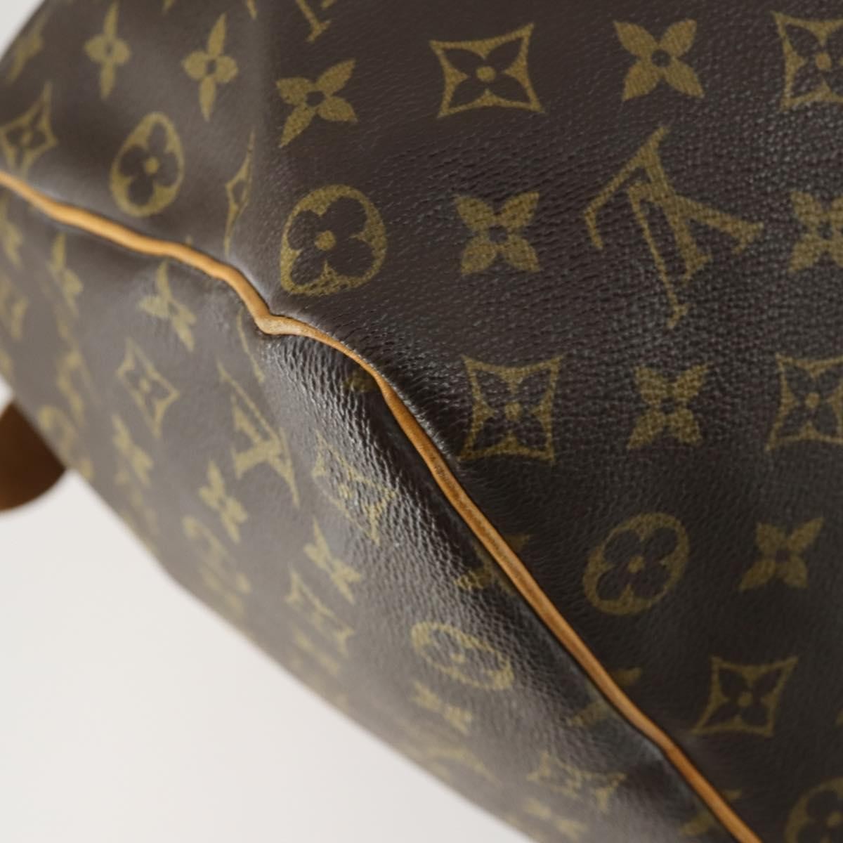 Louis Vuitton Keepall Bag Monogram Canvas Brown Canvas Travel Bag Bag (Pre-Owned)