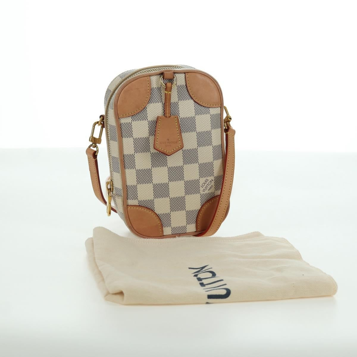 Louis Vuitton Neokapi Handag Damier Beige Canvas Clutche & Pouche Bag (Pre-Owned)