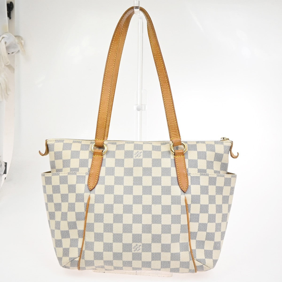 Louis Vuitton Totally Handbag Damier Azur White Canvas Shoulder Bag Bag (Pre-Owned)