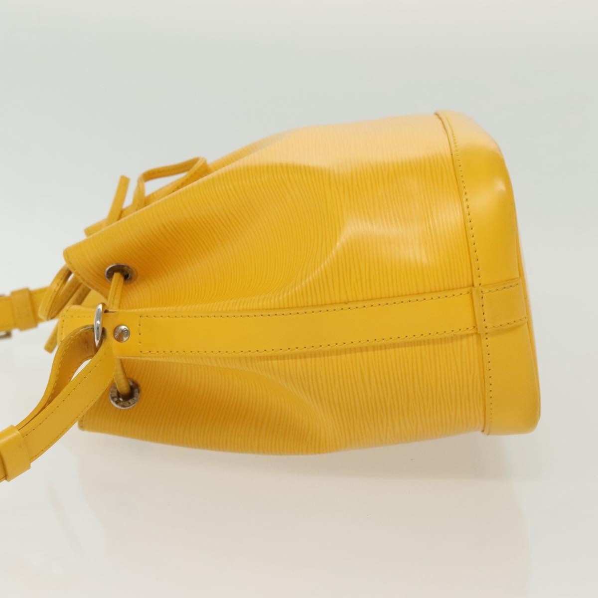 Louis Vuitton Noe Handbag Epi Leather Yellow Leather Bag (Pre-Owned)