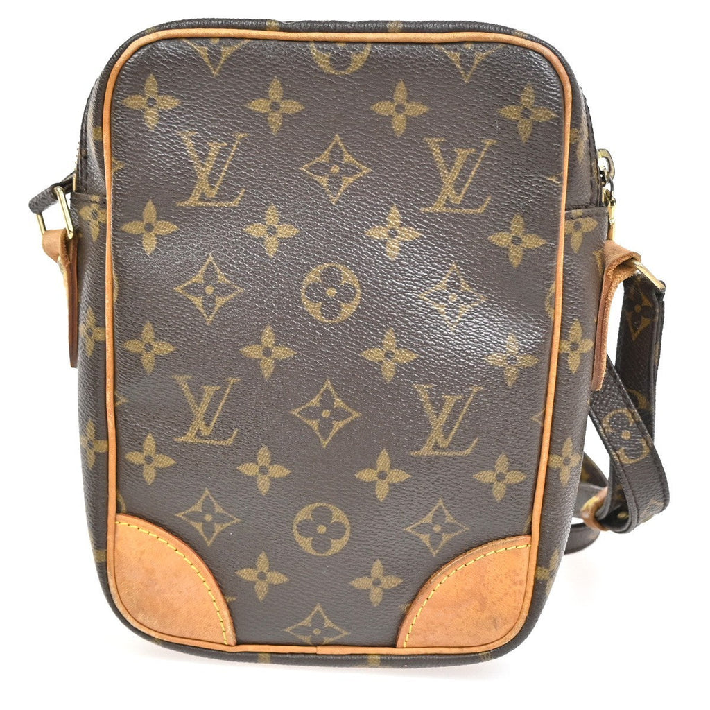 Louis Vuitton Amazone Bag Monogram Canvas Brown Canvas Shoulder Bag Bag (Pre-Owned)