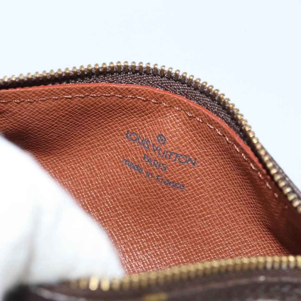 Louis Vuitton Papillon Pochette Monogram Canvas Brown Canvas Clutche & Pouche Bag (Pre-Owned)
