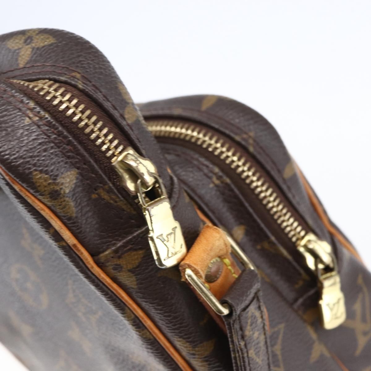 Louis Vuitton Amazone Bag Monogram Canvas Brown Canvas Shoulder Bag Bag (Pre-Owned)