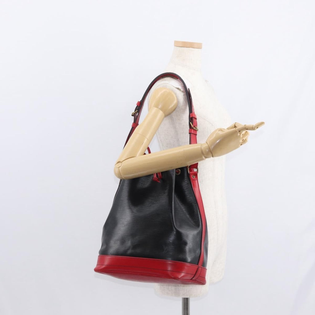 Louis Vuitton Bicolor Noe Handbag Epi Leather Black Leather Shoulder Bag Bag (Pre-Owned)