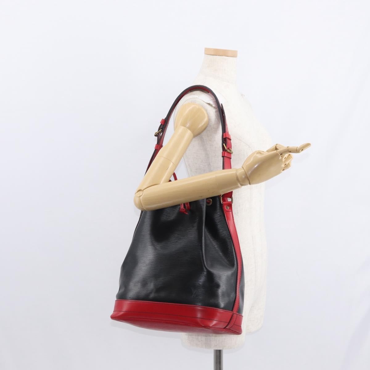 Louis Vuitton Bicolor Noe Handbag Epi Leather Black Leather Shoulder Bag Bag (Pre-Owned)