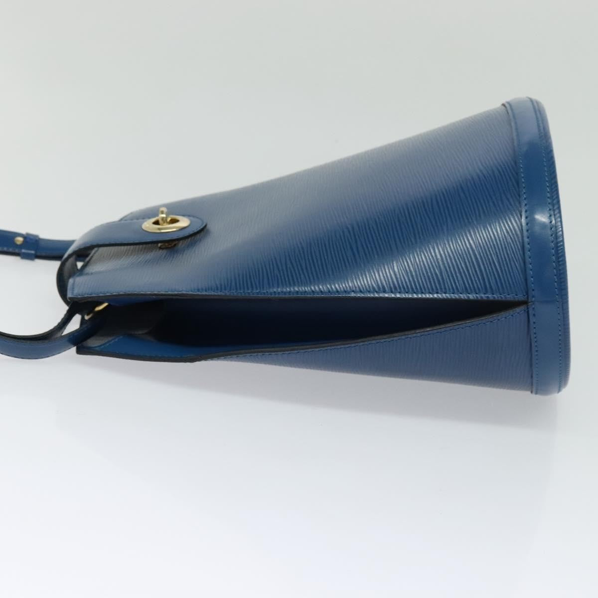 Louis Vuitton Cluny Shoulder Bag Epi Leather Blue Leather Shoulder Bag Bag (Pre-Owned)