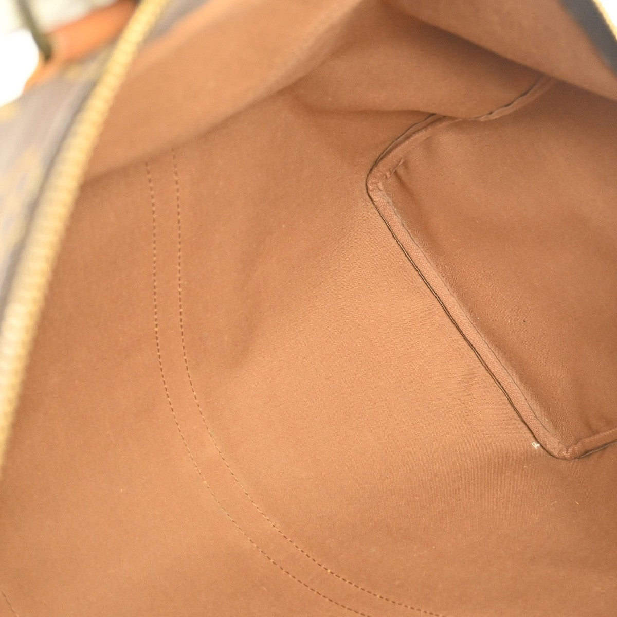 Louis Vuitton Keepall Bag Monogram Canvas Brown Canvas Travel Bag Bag (Pre-Owned)