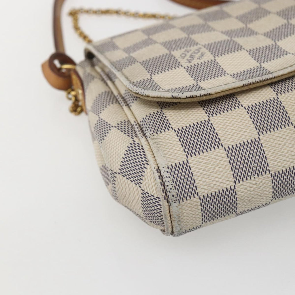 Louis Vuitton Favorite Handbag Damier White Canvas Clutche & Pouche Bag (Pre-Owned)