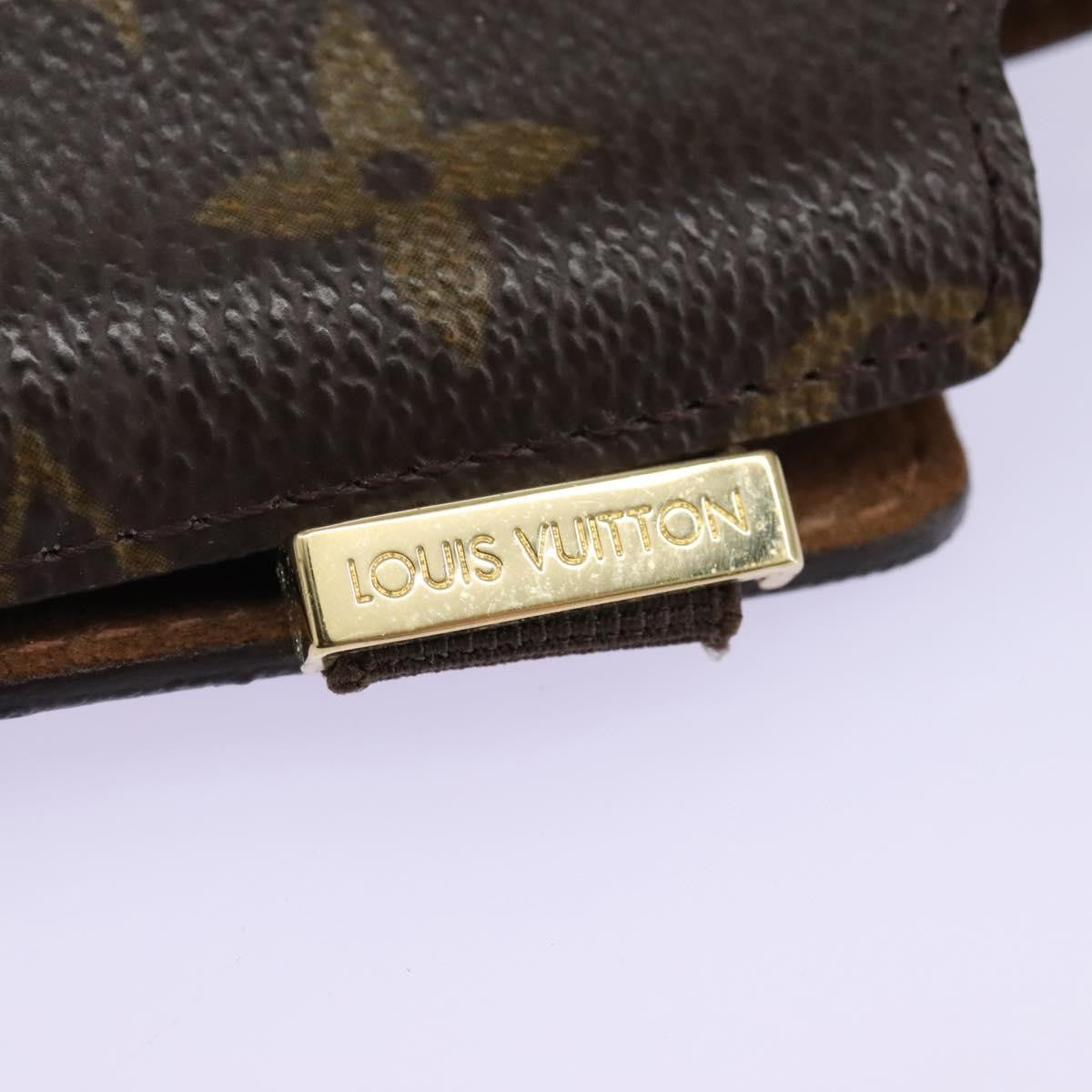 Louis Vuitton Étui Téléphone Monogram Canvas Brown Canvas Tech Accessory Accessory (Pre-Owned)