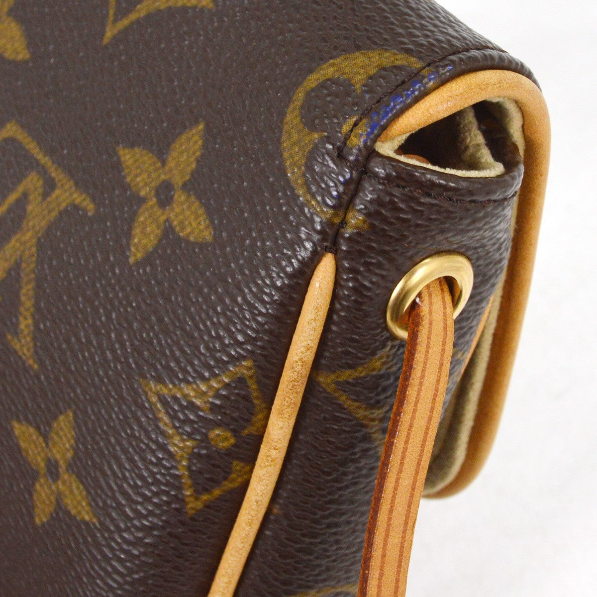Louis Vuitton Cancun Pochette Monogram Canvas Brown Canvas Clutche & Pouche Bag (Pre-Owned)