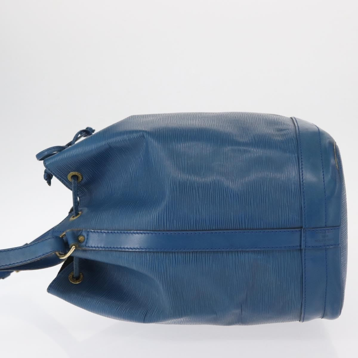 Louis Vuitton Noe Handbag Epi Leather Blue Leather Shoulder Bag Bag (Pre-Owned)