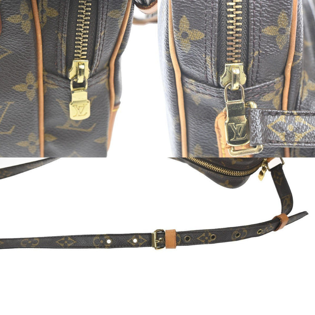 Louis Vuitton Amazone Bag Monogram Canvas Brown Canvas Shoulder Bag Bag (Pre-Owned)