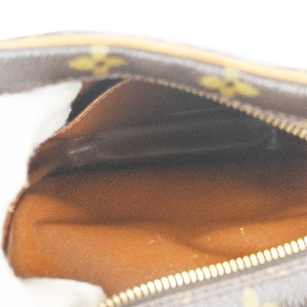 Louis Vuitton Amazone Bag Monogram Canvas Brown Canvas Shoulder Bag Bag (Pre-Owned)