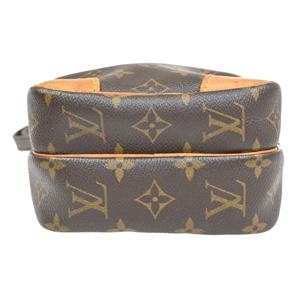 Louis Vuitton Amazone Bag Monogram Canvas Brown Canvas Shoulder Bag Bag (Pre-Owned)