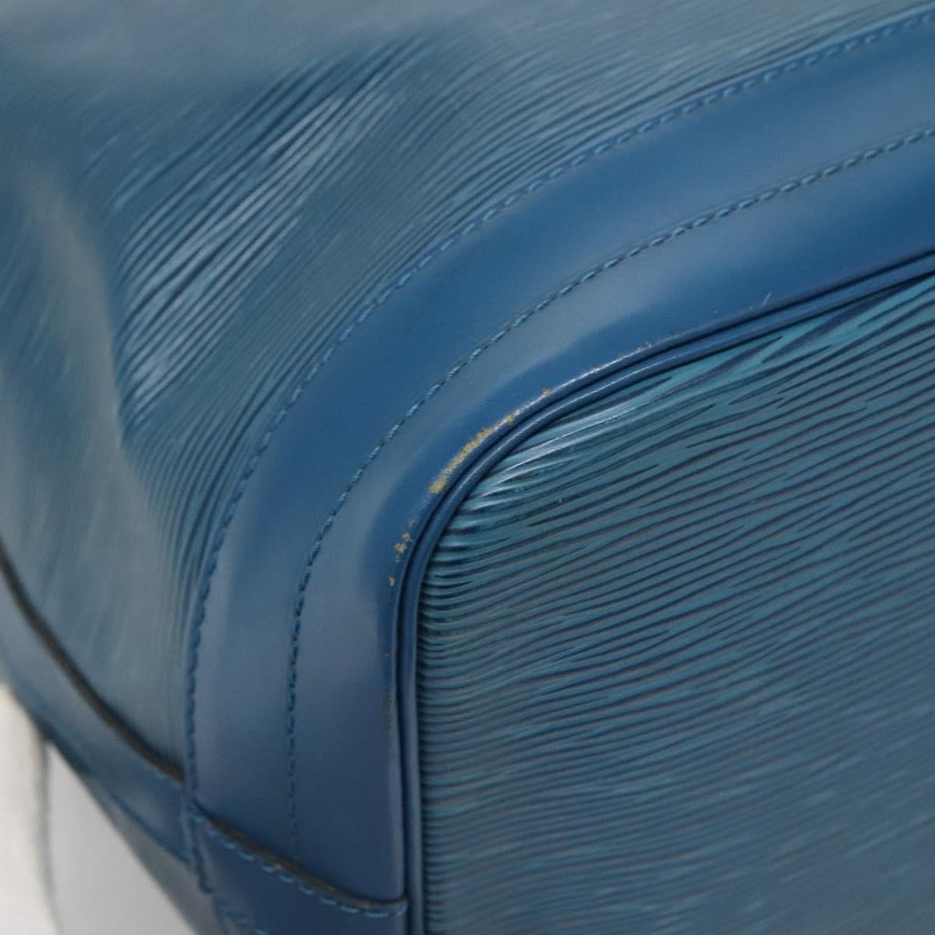 Louis Vuitton Noe Handbag Epi Leather Blue Leather Bag (Pre-Owned)